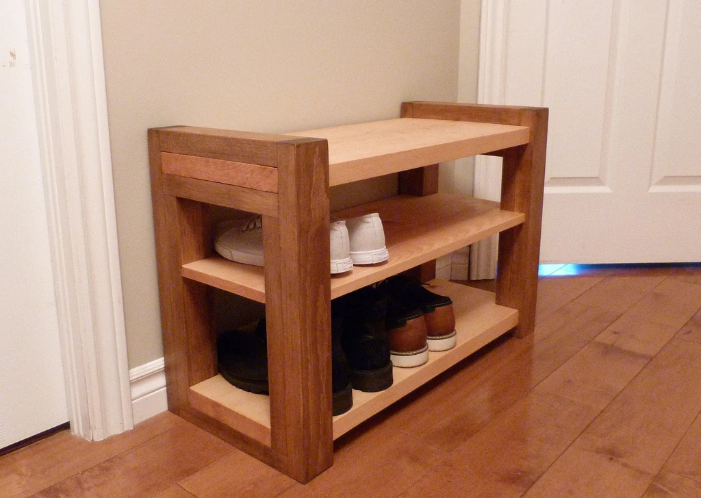 Original two-tone entry bench product photo